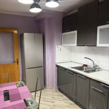 Сдается Многокомнатная квартира, 79 м²