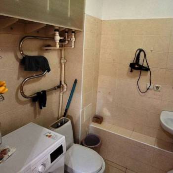 Продается 1-комнатная квартира, 40 м²