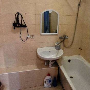 Продается 1-комнатная квартира, 40 м²