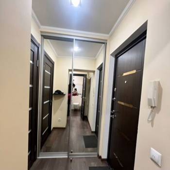 Продается 1-комнатная квартира, 28 м²