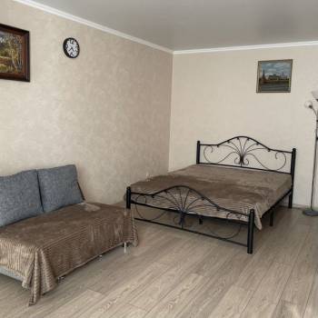 Продается 1-комнатная квартира, 40 м²