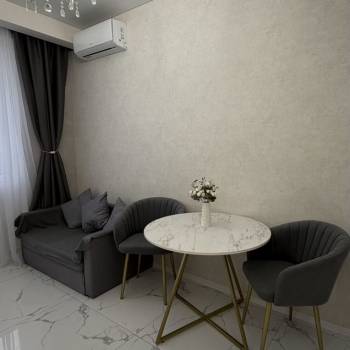 Сдается 1-комнатная квартира, 41 м²