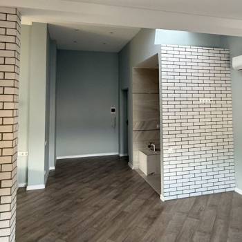 Сдается 2-х комнатная квартира, 95 м²