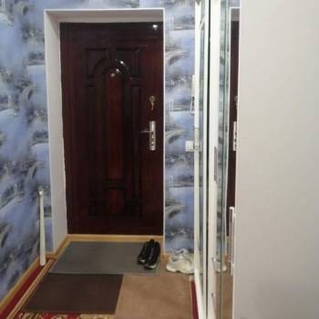 Продается 1-комнатная квартира, 32 м²