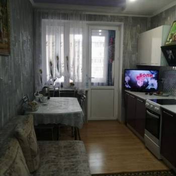 Продается 1-комнатная квартира, 32 м²