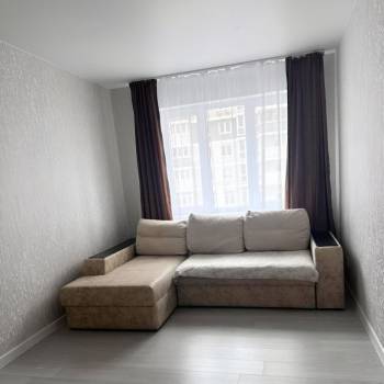 Сдается 1-комнатная квартира, 37 м²