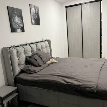 Продается 1-комнатная квартира, 32 м²