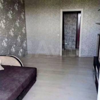 Сдается 1-комнатная квартира, 42 м²