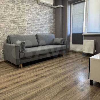 Сдается 1-комнатная квартира, 35 м²