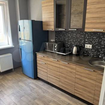 Сдается 1-комнатная квартира, 35 м²