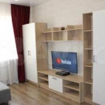 Сдается 1-комнатная квартира, 42 м²