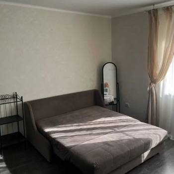 Сдается 1-комнатная квартира, 50 м²