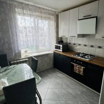 Продается 3-х комнатная квартира, 64 м²