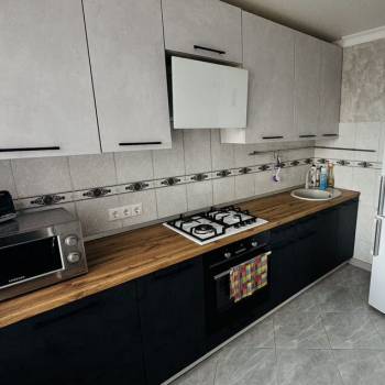 Продается 3-х комнатная квартира, 64 м²