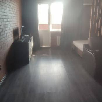 Сдается 1-комнатная квартира, 43 м²