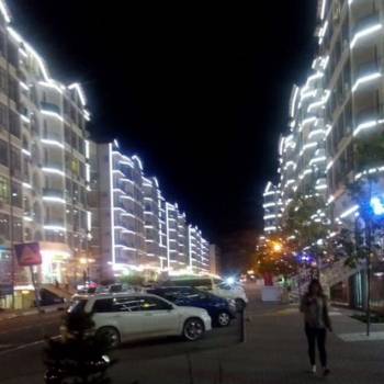 Продается 1-комнатная квартира, 42 м²