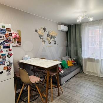 Продается 1-комнатная квартира, 38 м²