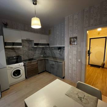 Сдается 1-комнатная квартира, 50 м²