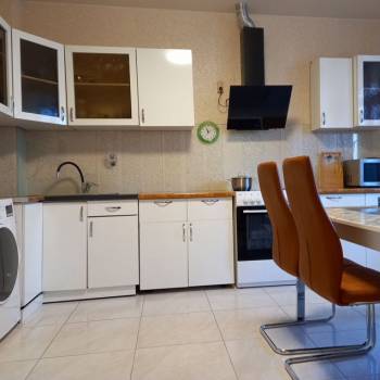 Продается 2-х комнатная квартира, 66 м²