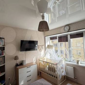 Продается 1-комнатная квартира, 45 м²