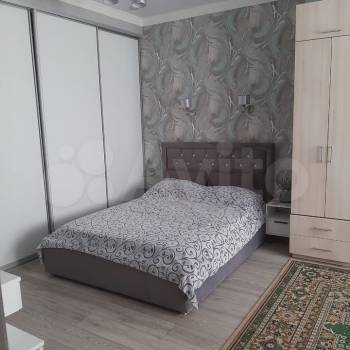 Сдается 1-комнатная квартира, 47 м²