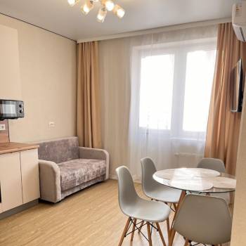 Сдается 1-комнатная квартира, 49,7 м²