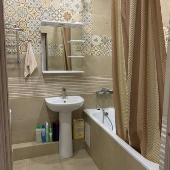 Продается 1-комнатная квартира, 42,7 м²