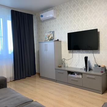 Продается 1-комнатная квартира, 42,7 м²