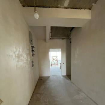 Продается Многокомнатная квартира, 180 м²