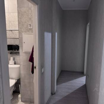 Продается 1-комнатная квартира, 41 м²