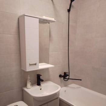 Сдается 1-комнатная квартира, 35,8 м²