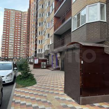 Сдается Нежилое помещение, 65,7 м²