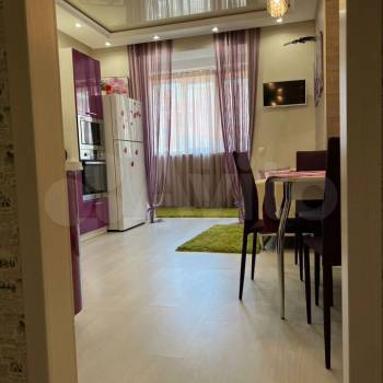 Сдается 1-комнатная квартира, 47,7 м²