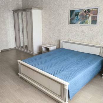 Сдается 1-комнатная квартира, 51 м²