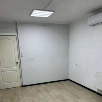 Сдается Нежилое помещение, 17,3 м²