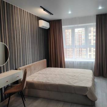 Сдается 1-комнатная квартира, 42 м²