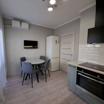 Продается 2-х комнатная квартира, 63 м²