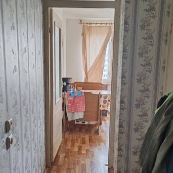 Продается 1-комнатная квартира, 35 м²