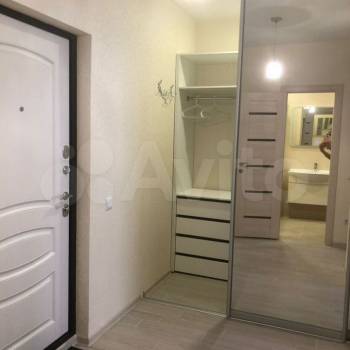 Сдается 1-комнатная квартира, 40 м²