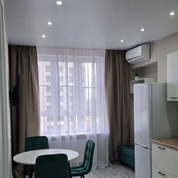 Сдается 1-комнатная квартира, 39 м²