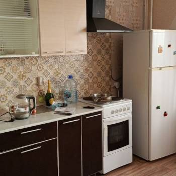 Продается 1-комнатная квартира, 36 м²