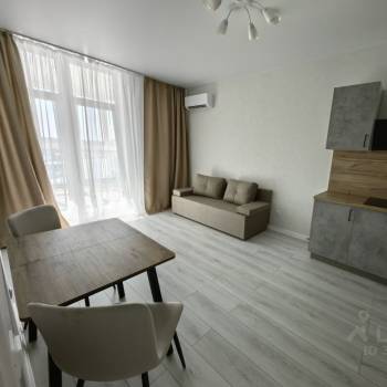 Сдается 1-комнатная квартира, 40 м²