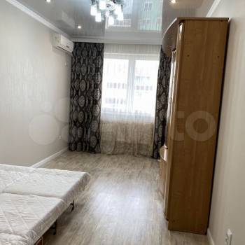 Сдается 1-комнатная квартира, 38 м²