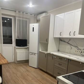 Сдается 2-х комнатная квартира, 58 м²