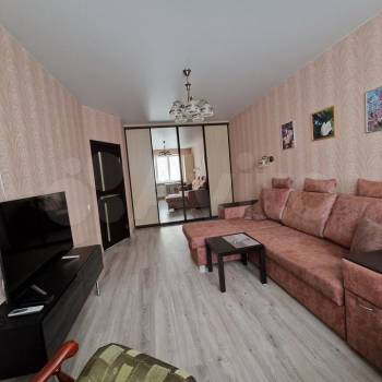 Сдается 1-комнатная квартира, 45 м²