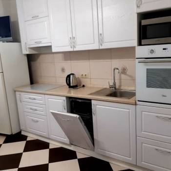 Сдается 1-комнатная квартира, 45 м²