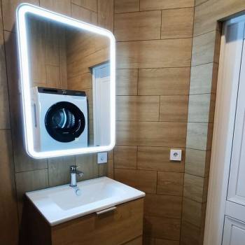 Продается 1-комнатная квартира, 54 м²