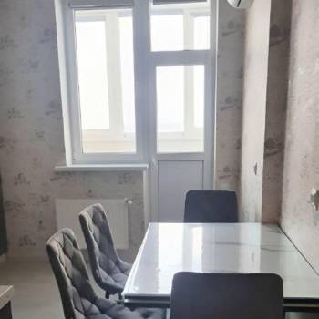 Сдается 1-комнатная квартира, 37,5 м²
