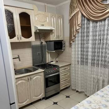 Сдается 2-х комнатная квартира, 70 м²