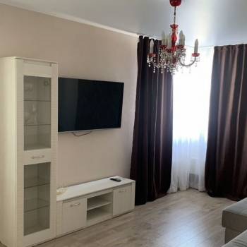 Сдается 2-х комнатная квартира, 70 м²